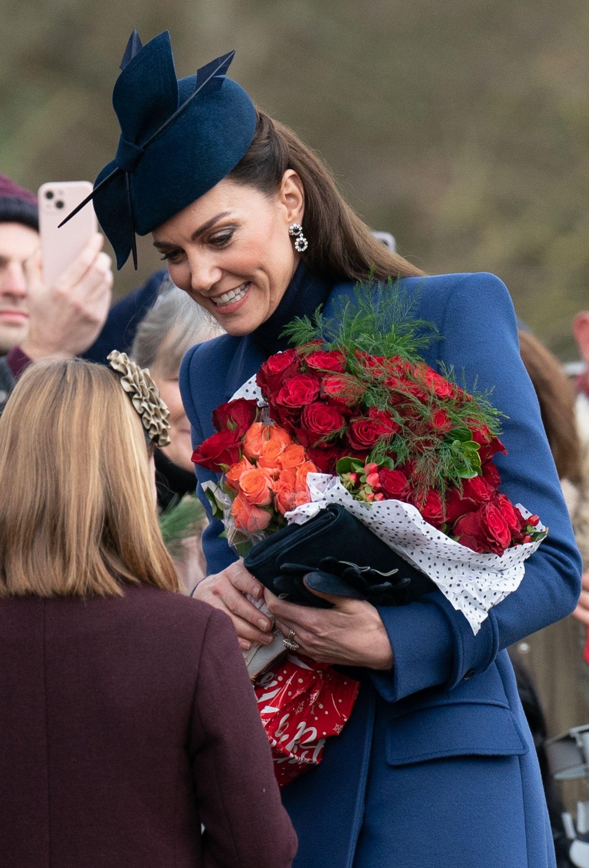 La Principessa di Galles partecipa a un servizio religioso di Natale al St. Mary Magdalene vicino alla tenuta di Sandringham il 25 dicembre 2023 (Joe Giddens/PA Images/Alamy)