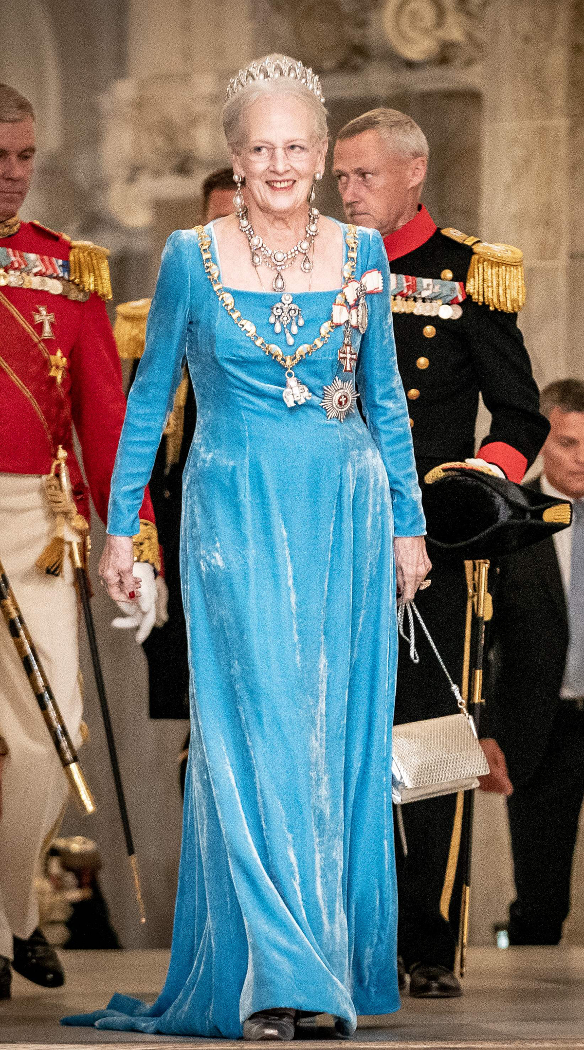 La Regina Margrethe II di Danimarca arriva per un banchetto di gala in onore del suo Giubileo d'Oro al Palazzo di Christiansborg a Copenaghen l'11 settembre 2022 (MADS CLAUS RASMUSSEN/Ritzau Scanpix/AFP tramite Getty Images)