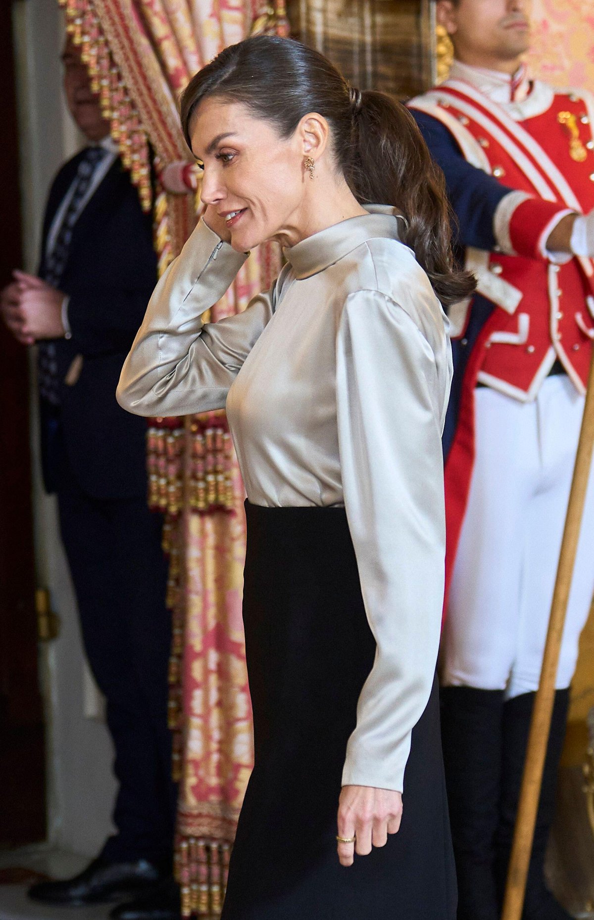 La Regina di Spagna partecipa al ricevimento della Pascua Militar al Palazzo Reale di Madrid il 6 gennaio 2024 (Jack Abuin/ZUMA Press/Alamy)