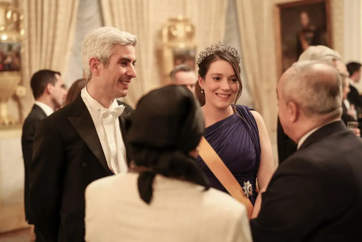 La Principessa Alexandra di Lussemburgo e Nicolas Bagory partecipano alla ricezione di Capodanno al Palazzo Granducale il 18 gennaio 2024 (Maison du Grand-Duc/Sophie Margue)