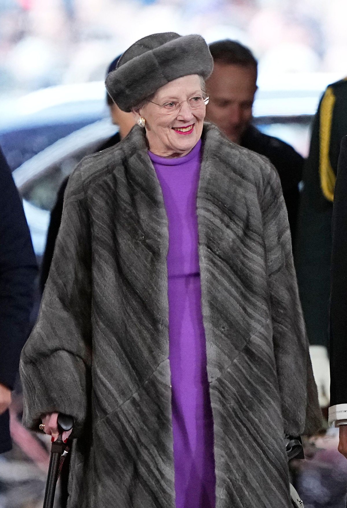 La regina Margrethe di Danimarca arriva per un servizio presso la Cattedrale di Aarhus il 21 gennaio 2024 (Ritzau/Alamy)