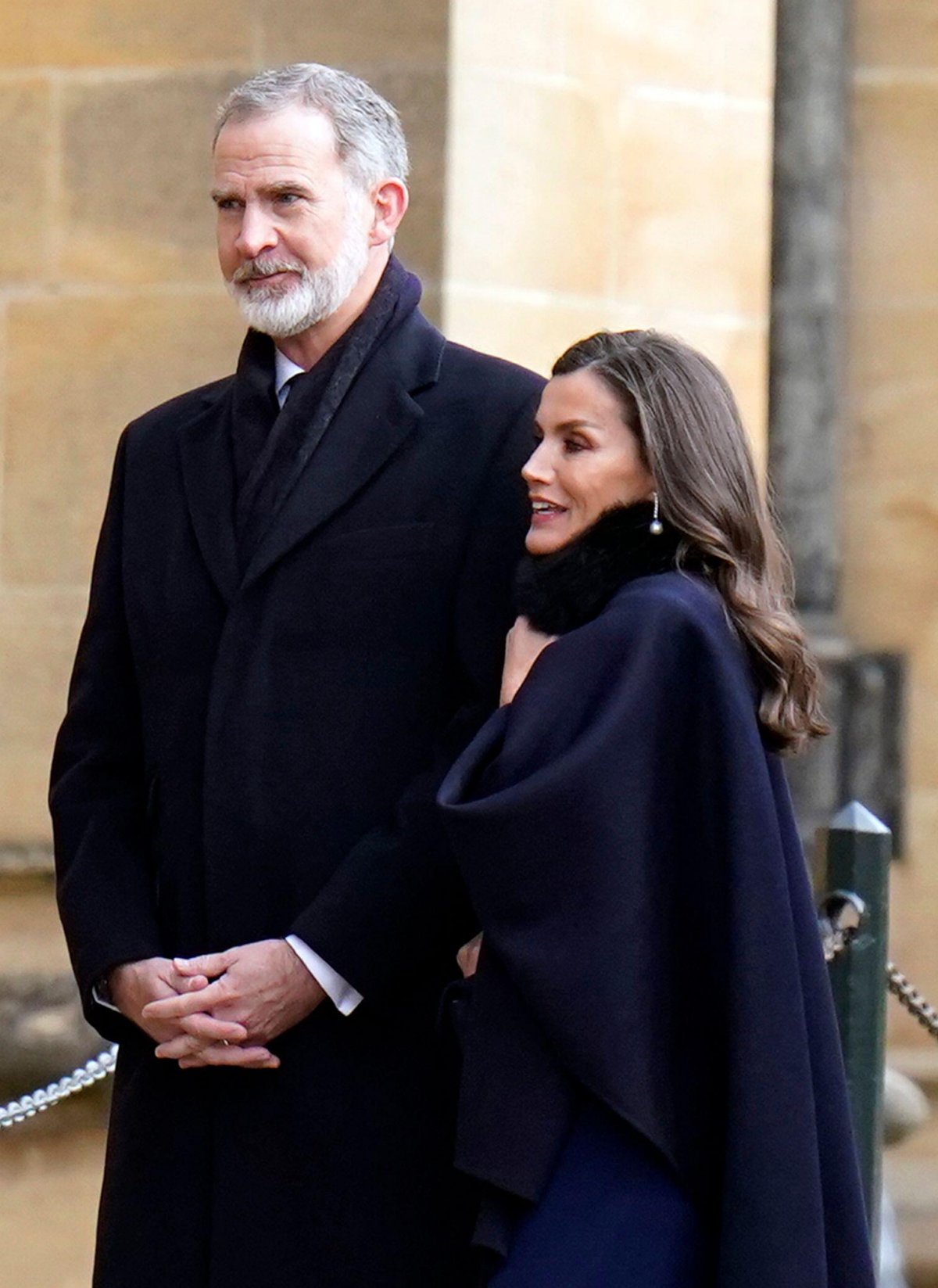 Il Re Felipe VI e la Regina Letizia di Spagna partecipano a un servizio commemorativo in onore di suo zio, Re Costantino II di Grecia, presso la Cappella di San Giorgio, Windsor il 27 febbraio 2024 (Andrew Matthews/PA Images/Alamy)