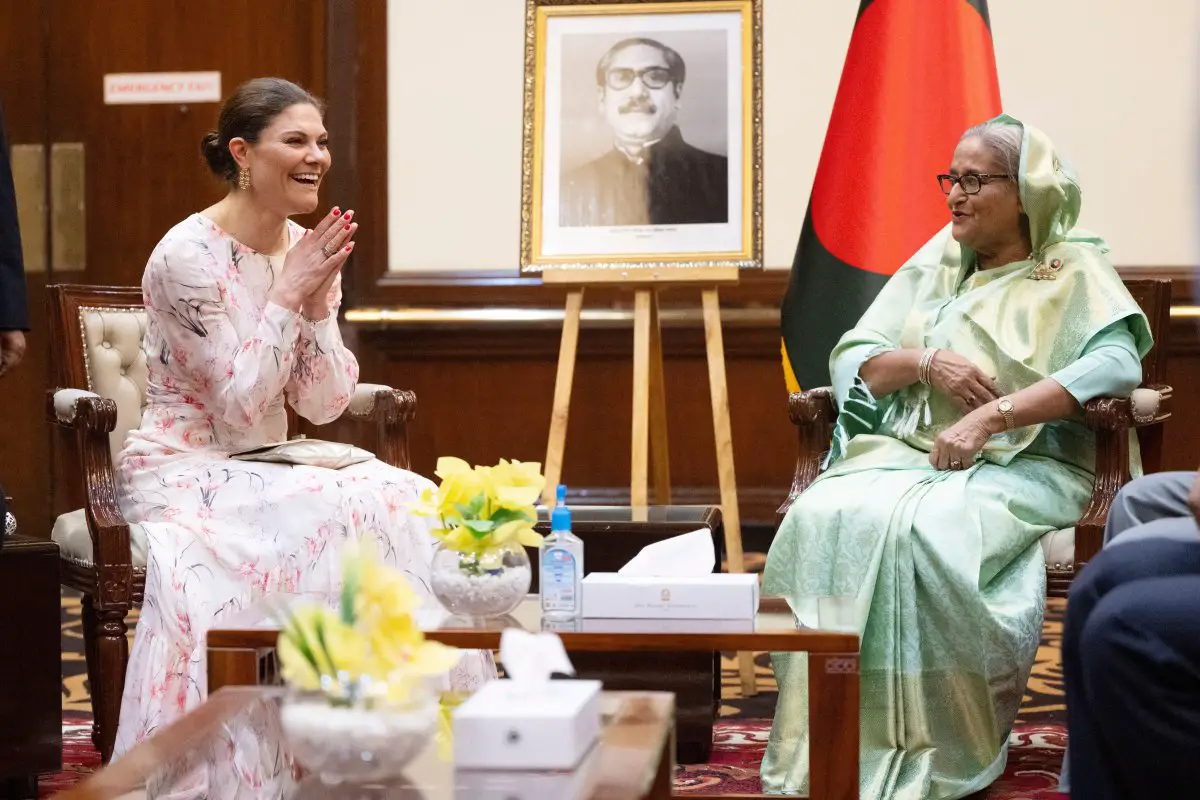 La Principessa Ereditaria di Svezia partecipa a una cena di benvenuto ufficiale ospitata dal Primo Ministro Sheikh Hasina presso il Pan Pacific Sonargoan Hotel a Dhaka, Bangladesh, il 18 marzo 2024 (Henrik Montgomery/TT News Agency/Alamy)