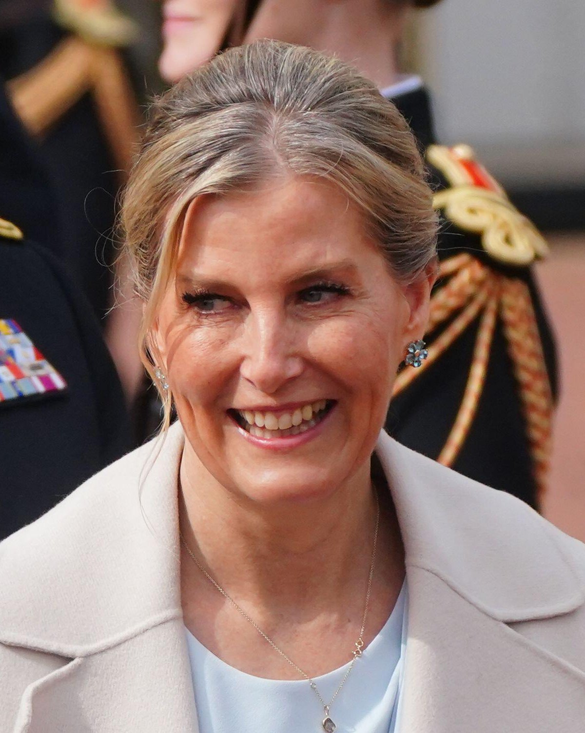 La Duchessa di Edimburgo durante una cerimonia speciale del Cambio della Guardia a Buckingham Palace per celebrare il 120° anniversario della Entente Cordiale l'8 aprile 2024 (Victoria Jones/PA Images/Alamy)