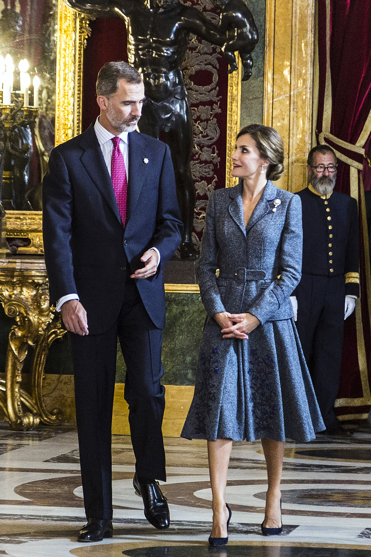 Il Re e la Regina di Spagna partecipano a una ricezione per il Giorno Nazionale al Palazzo Reale di Madrid il 12 ottobre 2017 (Mikel Masa-Pool/Getty Images)