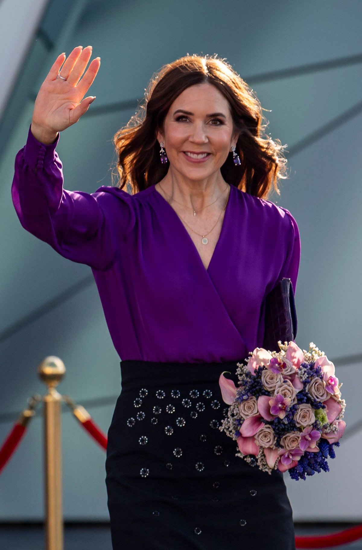 La Regina di Danimarca partecipa ai festeggiamenti per il 50° anniversario presso l'Università di Aalborg il 19 aprile 2024 (René Schütze/Ritzau Scanpix/Alamy)