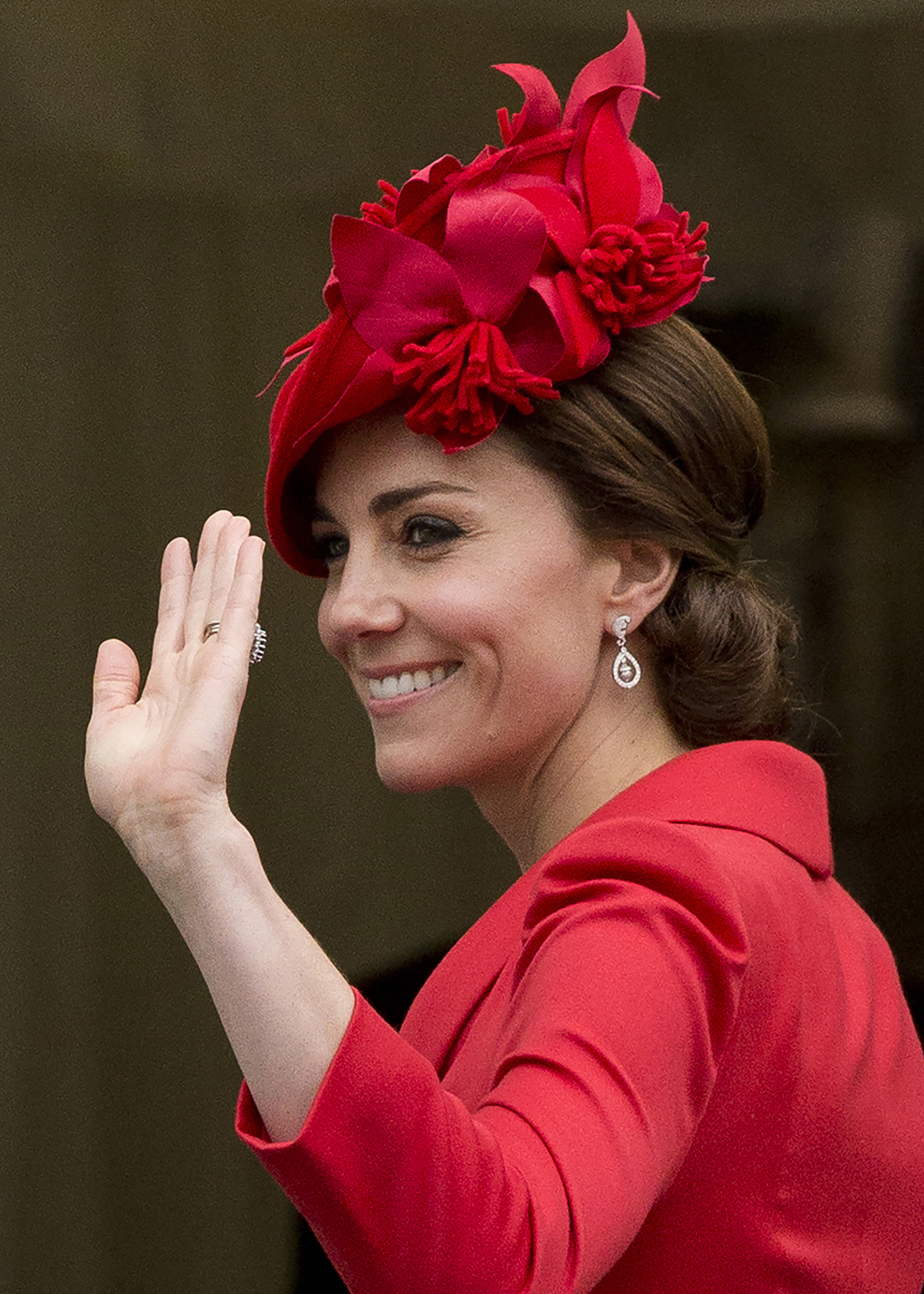 La Duchessa di Cambridge arriva al servizio dell'Ordine della Giarrettiera presso la Cappella di San Giorgio, Windsor, il 13 giugno 2016 (MATT DUNHAM/AFP/Getty Images)