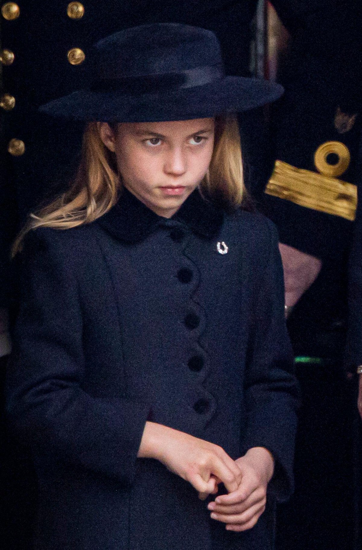 La principessa Charlotte di Galles partecipa al funerale della regina Elisabetta II presso l'Abbazia di Westminster il 19 settembre 2022 (Patrick van Katwijk/DPA Picture Alliance/Alamy)