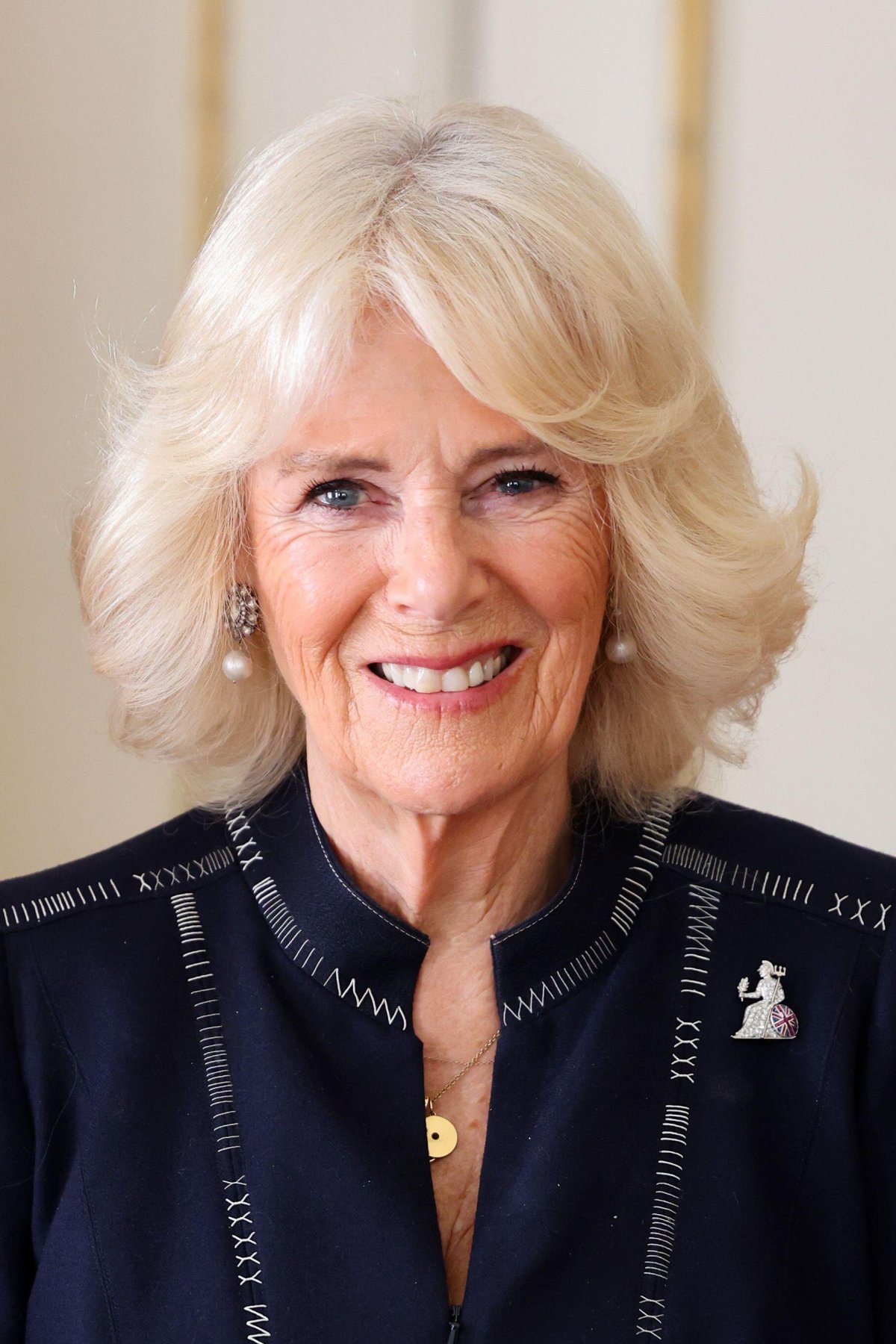 La regina Camilla del Regno Unito ospita una ricezione a Clarence House a Londra per il equipaggio della barca Maiden il 29 aprile 2024 (Chris Jackson/PA Images/Alamy)