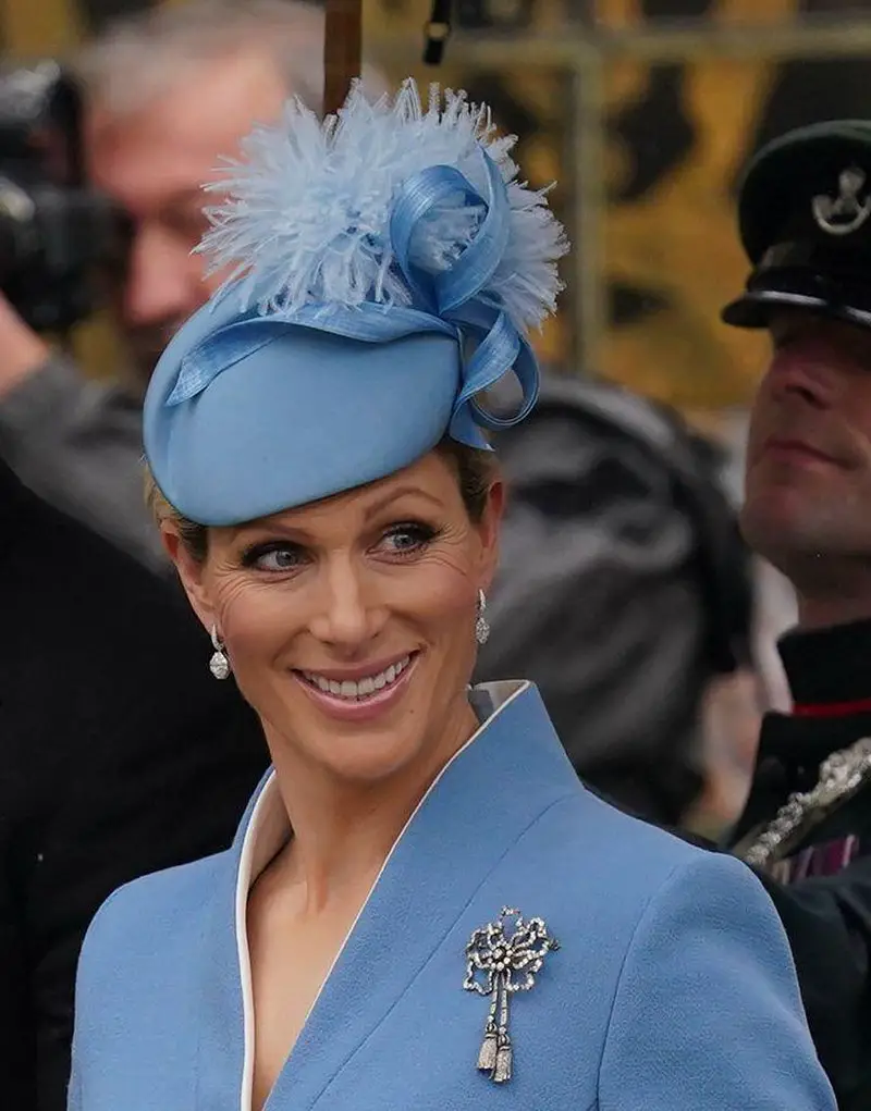 Zara Tindall partecipa all'incoronazione del Re Carlo III e della Regina Camilla all'Abbazia di Westminster a Londra il 6 maggio 2023 (Jacob King/PA Images/Alamy)