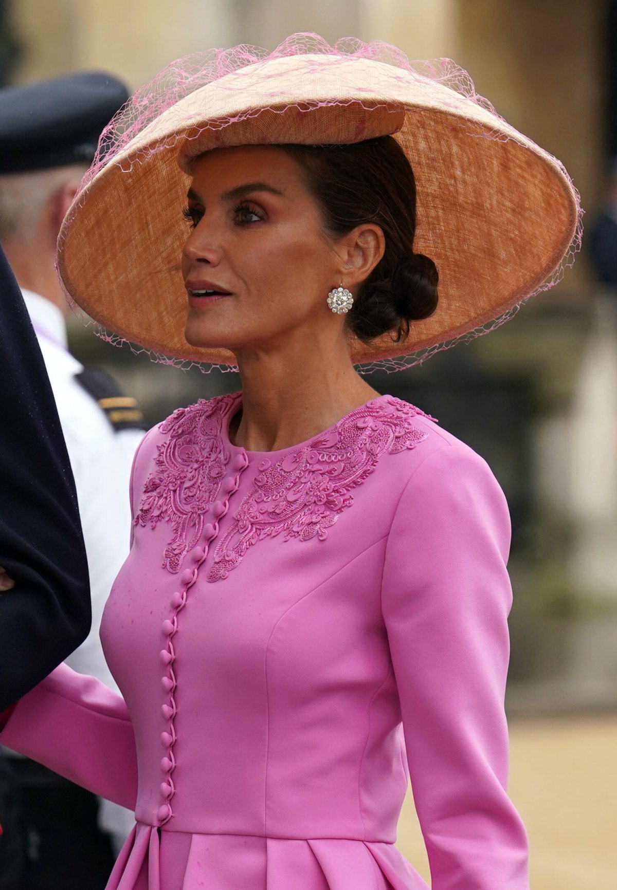 La Regina di Spagna partecipa all'incoronazione del Re Carlo III e della Regina Camilla all'Abbazia di Westminster a Londra il 6 maggio 2023 (Andrew Milligan/PA Images/Alamy)