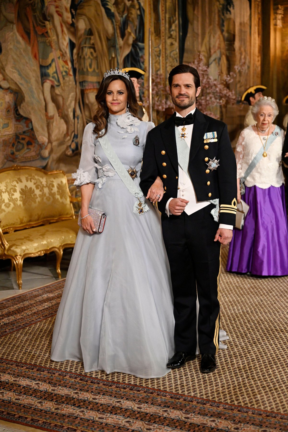 Il Principe Carl Philip e la Principessa Sofia di Svezia partecipano a un banchetto di stato al Palazzo Reale di Stoccolma il 6 maggio 2024 (Pontus Lundahl/TT News Agency/Alamy)