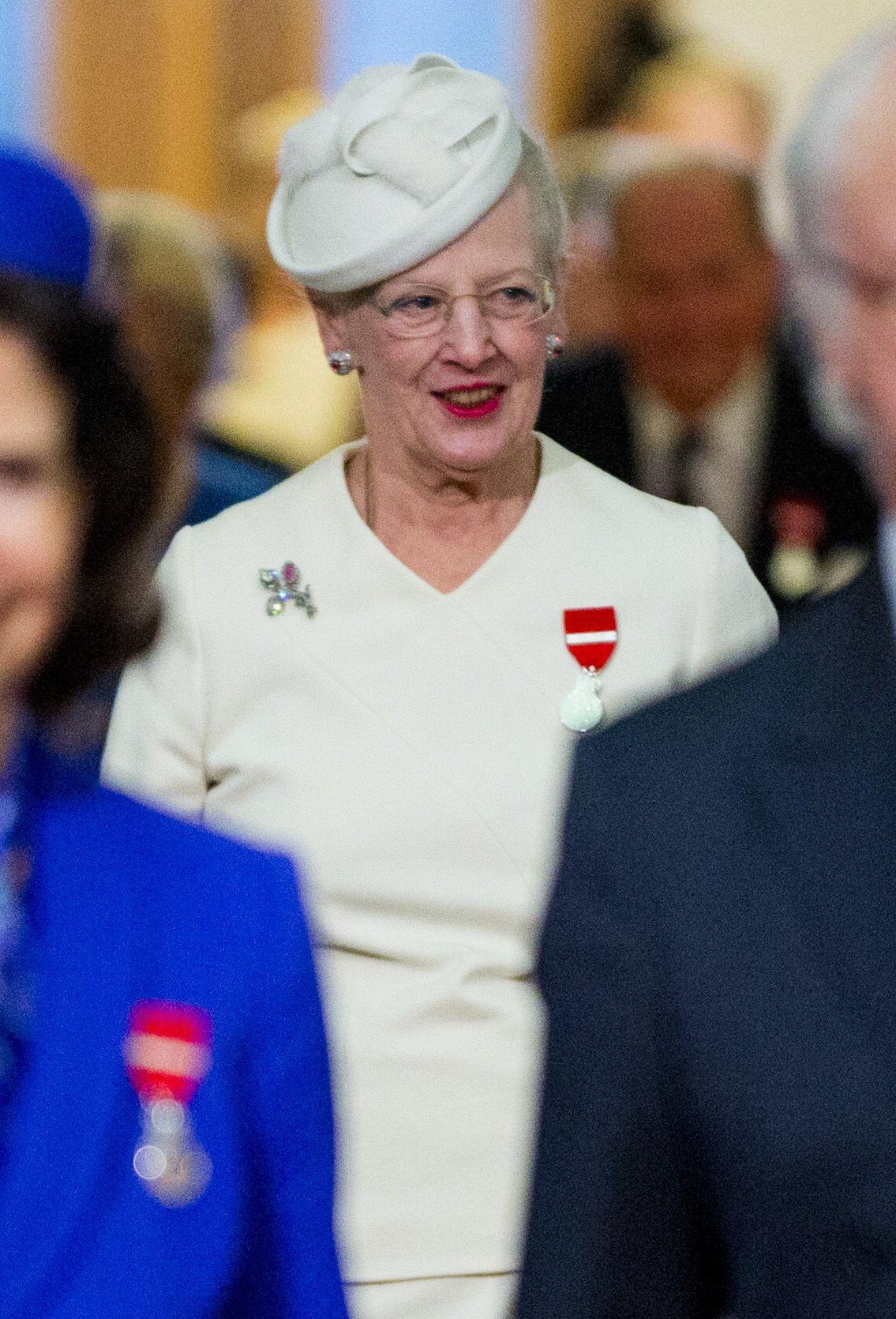 La Regina Margrethe II di Danimarca partecipa a una performance di gala a Oslo durante le celebrazioni del Giubileo d'Argento del Re Harald V di Norvegia il 17 gennaio 2016 (Vegard Wivelstad Grott/NTB/Alamy)