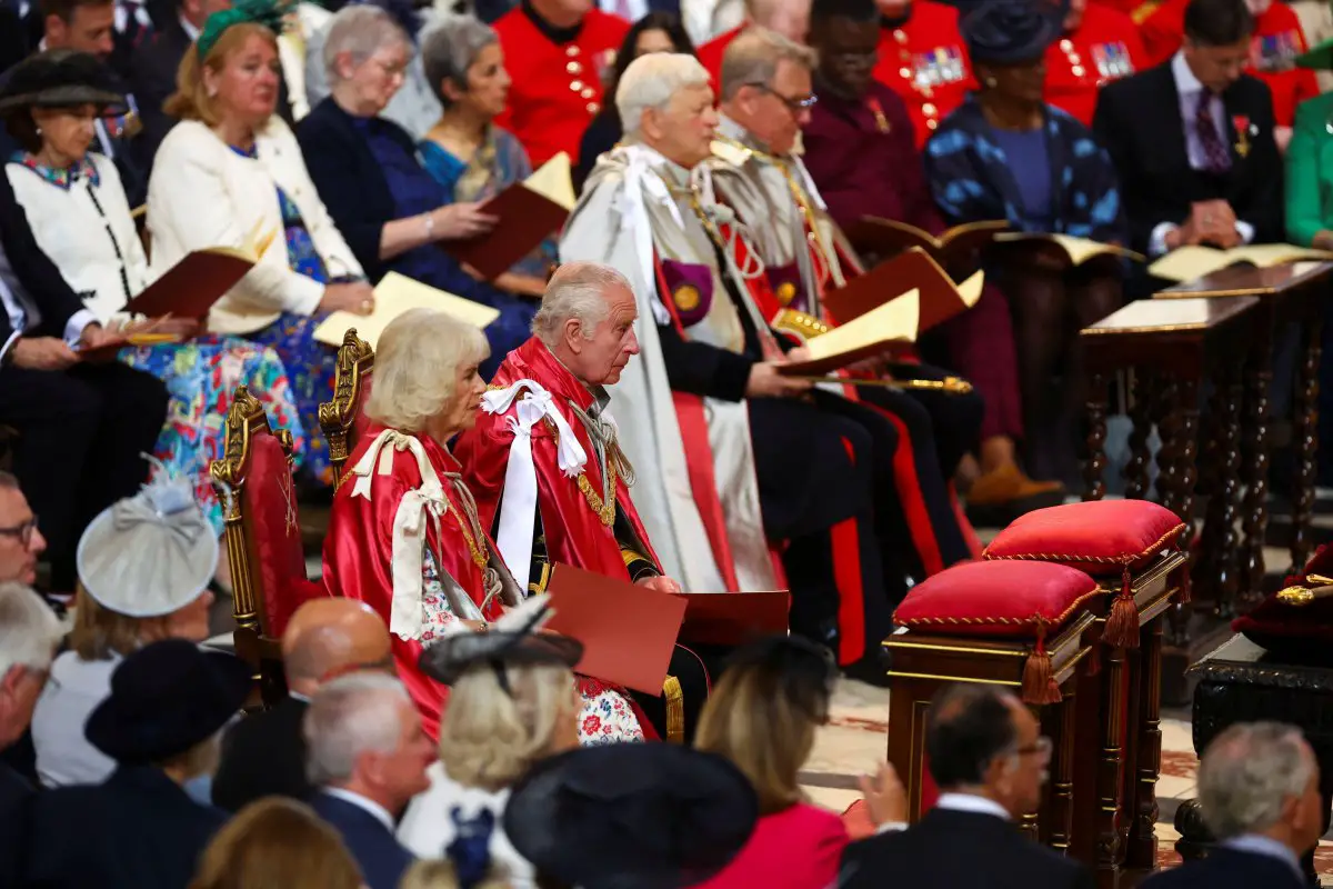 Il Re Carlo III e la Regina Camilla del Regno Unito partecipano alla cerimonia per l'Ordine dell'Impero Britannico presso la Cattedrale di St Paul a Londra il 15 maggio 2024 (Hannah McKay/PA Images/Alamy)