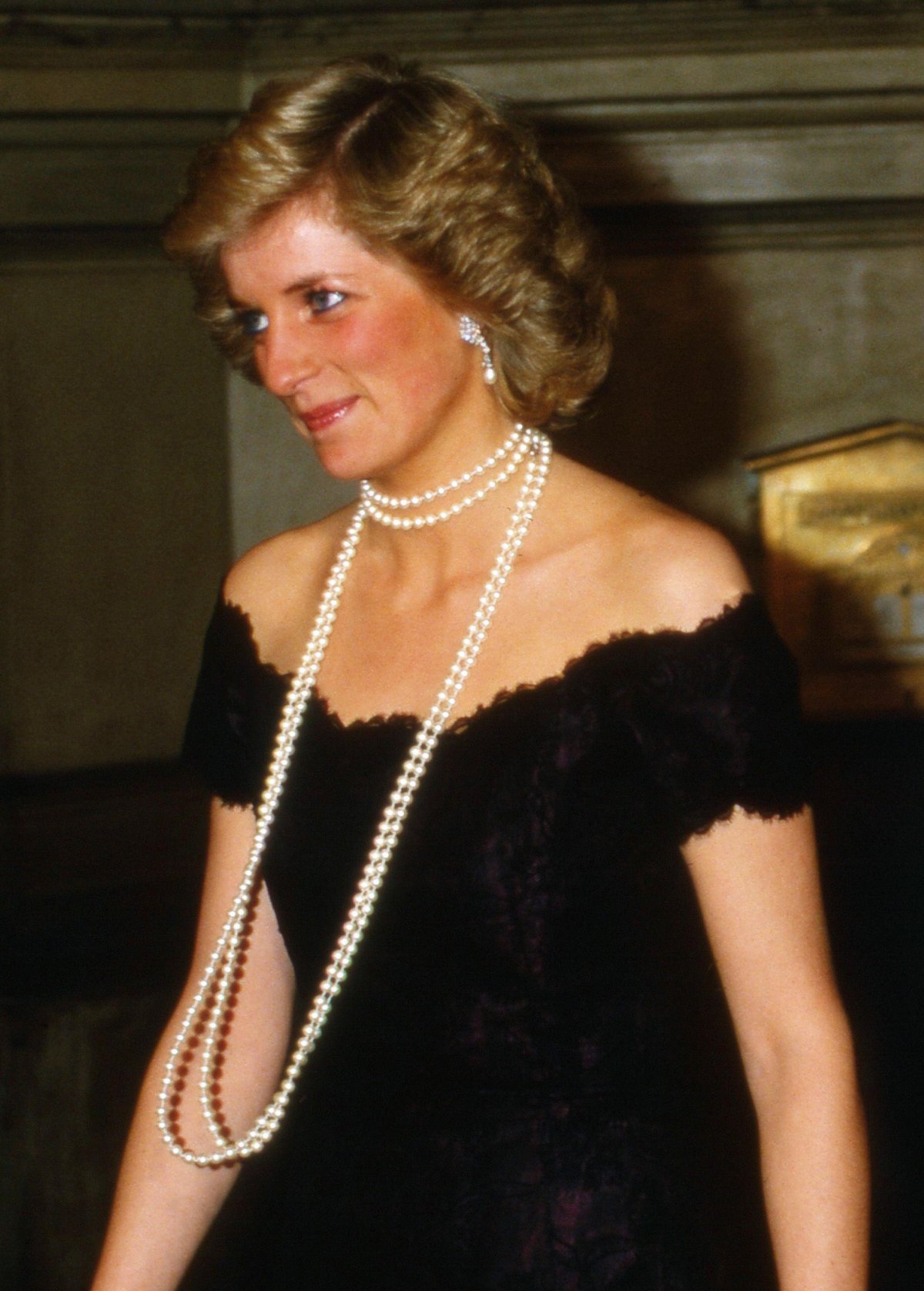 La Principessa di Galles partecipa a una ricezione presso il municipio di Amburgo il 6 novembre 1987 (Frank Hempel/United Archives GmbH/Alamy)