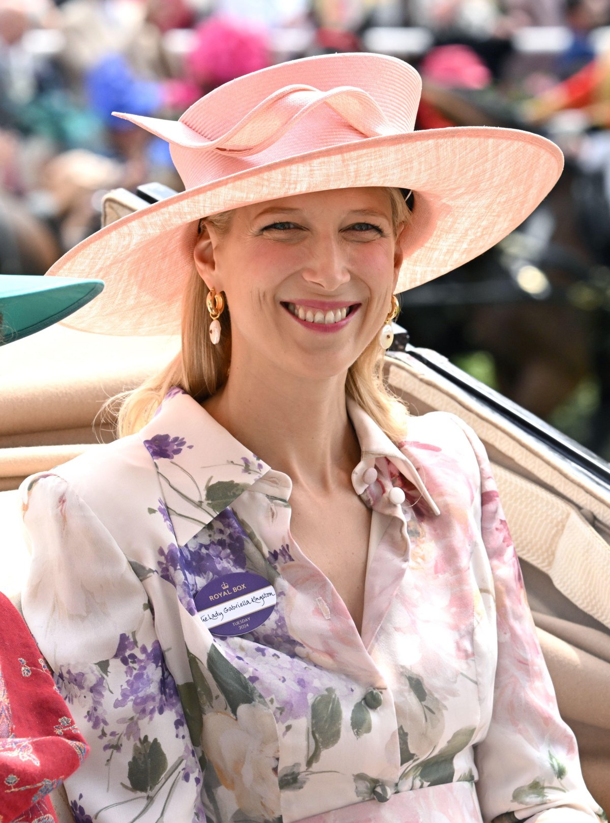 Lady Gabriella Kingston arriva per il primo giorno di Royal Ascot il 18 giugno 2024 (Doug Peters/EMPICS/Alamy)