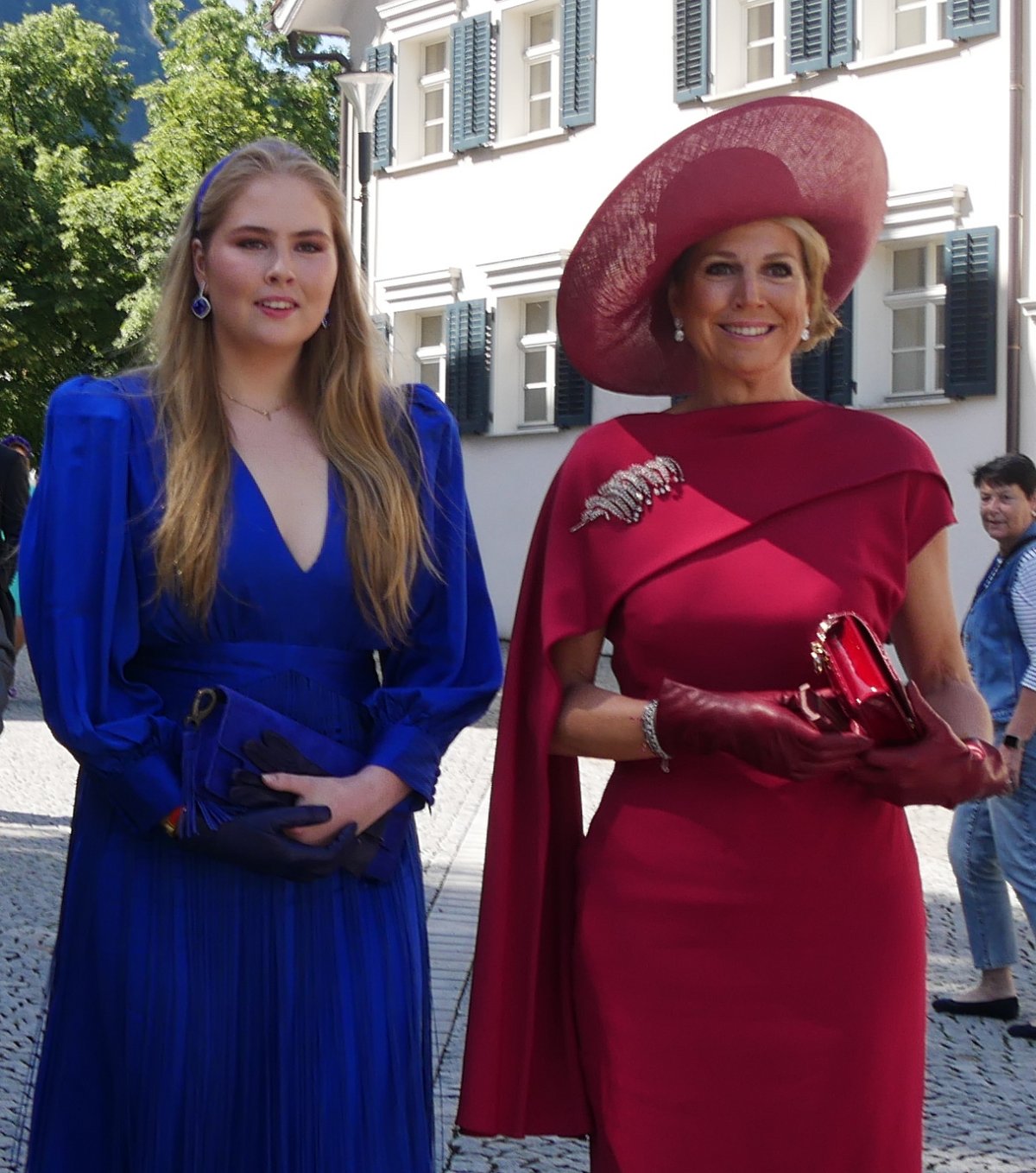 La Principessa di Orange e la Regina dei Paesi Bassi partecipano al matrimonio del Conte Caspar von Matuschka e della Contessa Leonie von Waldburg-Zeil a Hohenems, Austria, il 22 giugno 2024 (Fotografia © Stefan. Non riprodurre.)