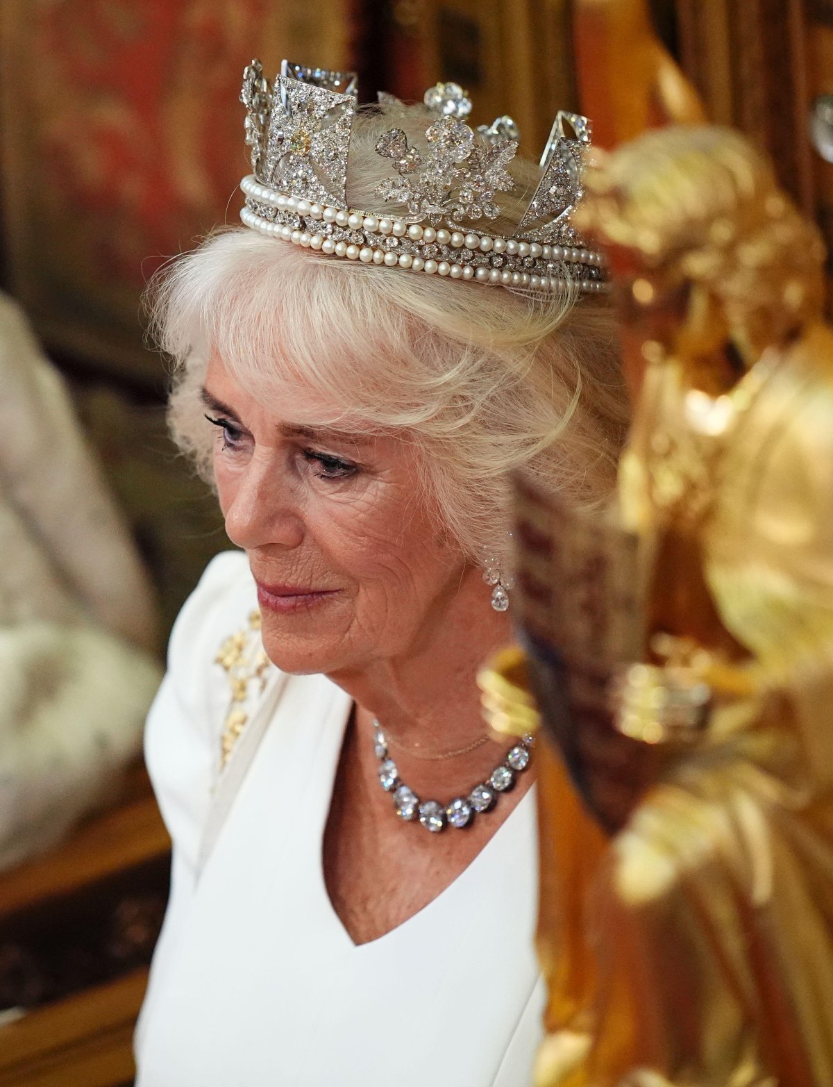 La regina Camilla partecipa all’apertura ufficiale del Parlamento il 17 luglio 2024 (Aaron Chown/PA Images/Alamy)