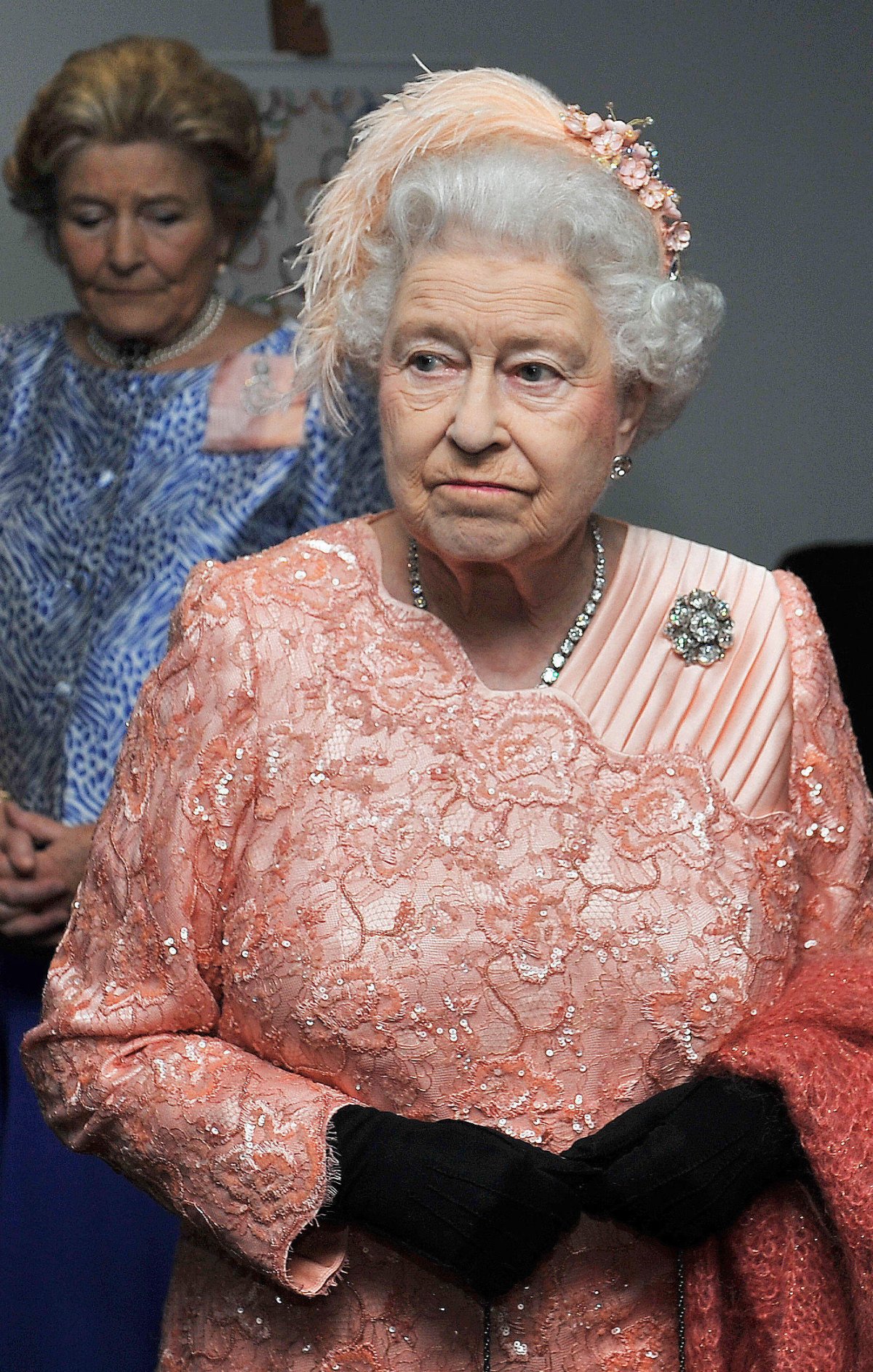 La Regina partecipa alla cerimonia di apertura dei Giochi Olimpici a Londra il 27 luglio 2012 (John Stillwell/PA Images/Alamy)