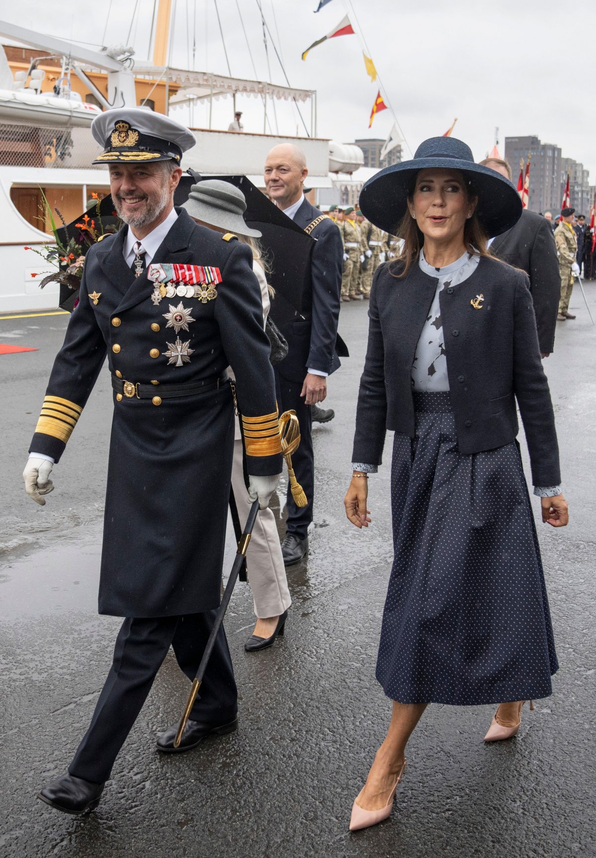 Il Re e la Regina di Danimarca visitano Velje a bordo del Yatch Reale Dannebrog il 22 agosto 2024 (Bo Amstrup/Ritzau Scanpix/Alamy)