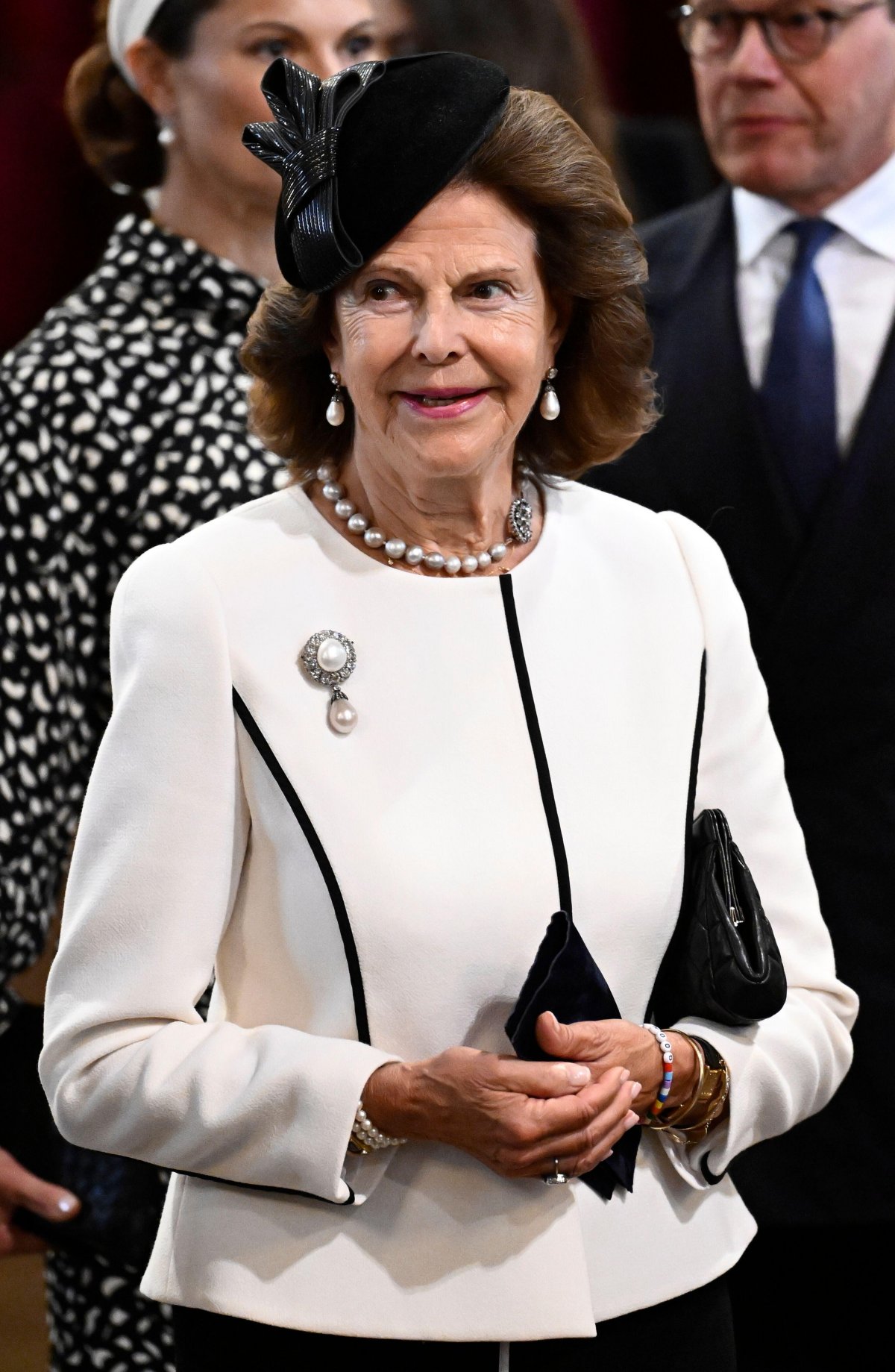 La Regina di Svezia partecipa a un servizio religioso presso la Cattedrale di Stoccolma prima dell'apertura della sessione del Riksdag a Stoccolma il 10 settembre 2024 (Jonas Ekströmer/TT News Agency/Alamy)