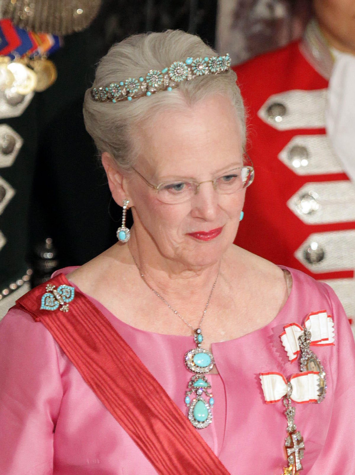 La Regina Margrethe II di Danimarca partecipa a un banchetto di stato in onore del Presidente della Corea del Sud al Palazzo di Fredensborg l'11 maggio 2011 (Albert Nieboer/DPA Picture Alliance Archive/Alamy)