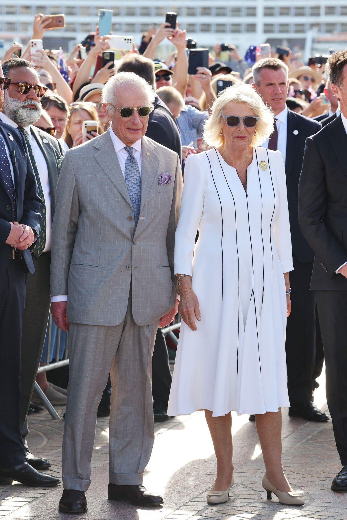 Re Carlo III e Regina Camilla visitano l'Opera House di Sydney per celebrare il 50° anniversario il 22 ottobre 2024 (Chris Jackson/PA Images/Alamy)