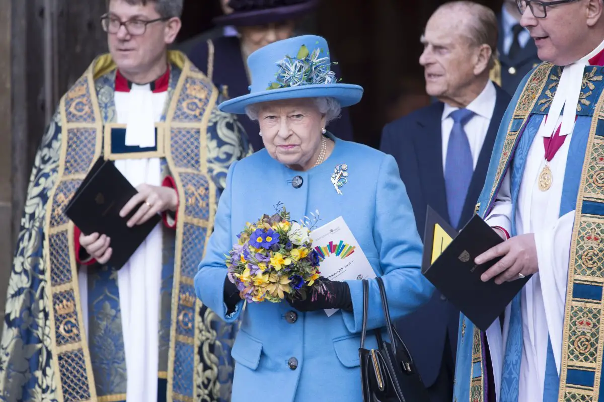 La regina e il duca di Edimburgo partecipano a un servizio presso l'abbazia di Westminster per celebrare la Giornata del Commonwealth il 14 marzo 2016 (WENN/Alamy)