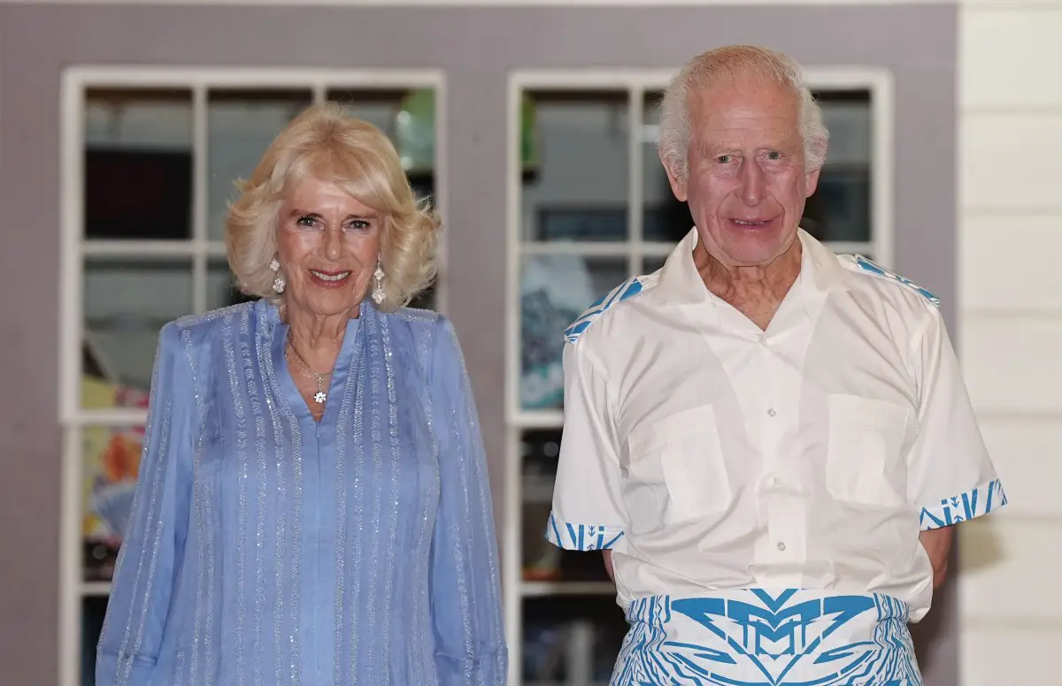 Re Carlo III e Regina Camilla partecipano alla cena del Commonwealth Heads of Government Meeting al Museo Robert Louis Stevenson ad Apia, Samoa il 25 ottobre 2024 (Aaron Chown/PA Images/Alamy)