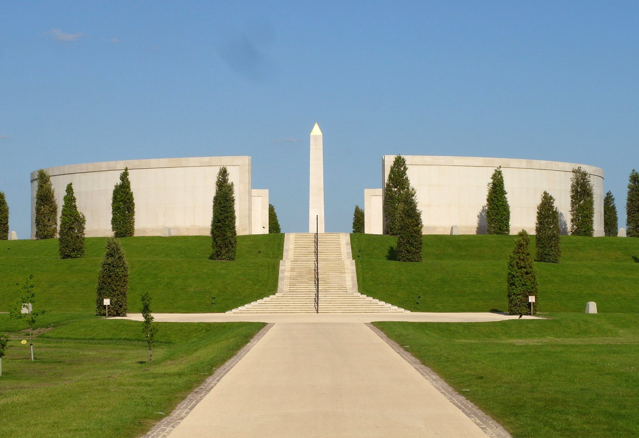 L'Arboreto Nazionale del Memoriale in Alrewas, Staffordshire (Wikimedia Commons)