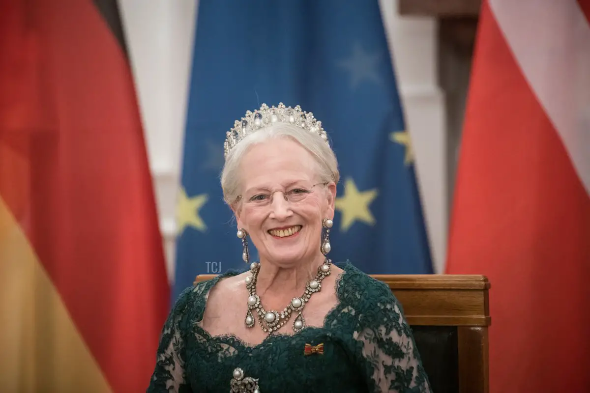 La regina Margherita II di Danimarca partecipa a un banchetto di stato al Palazzo Bellevue il 10 novembre 2021 a Berlino, Germania