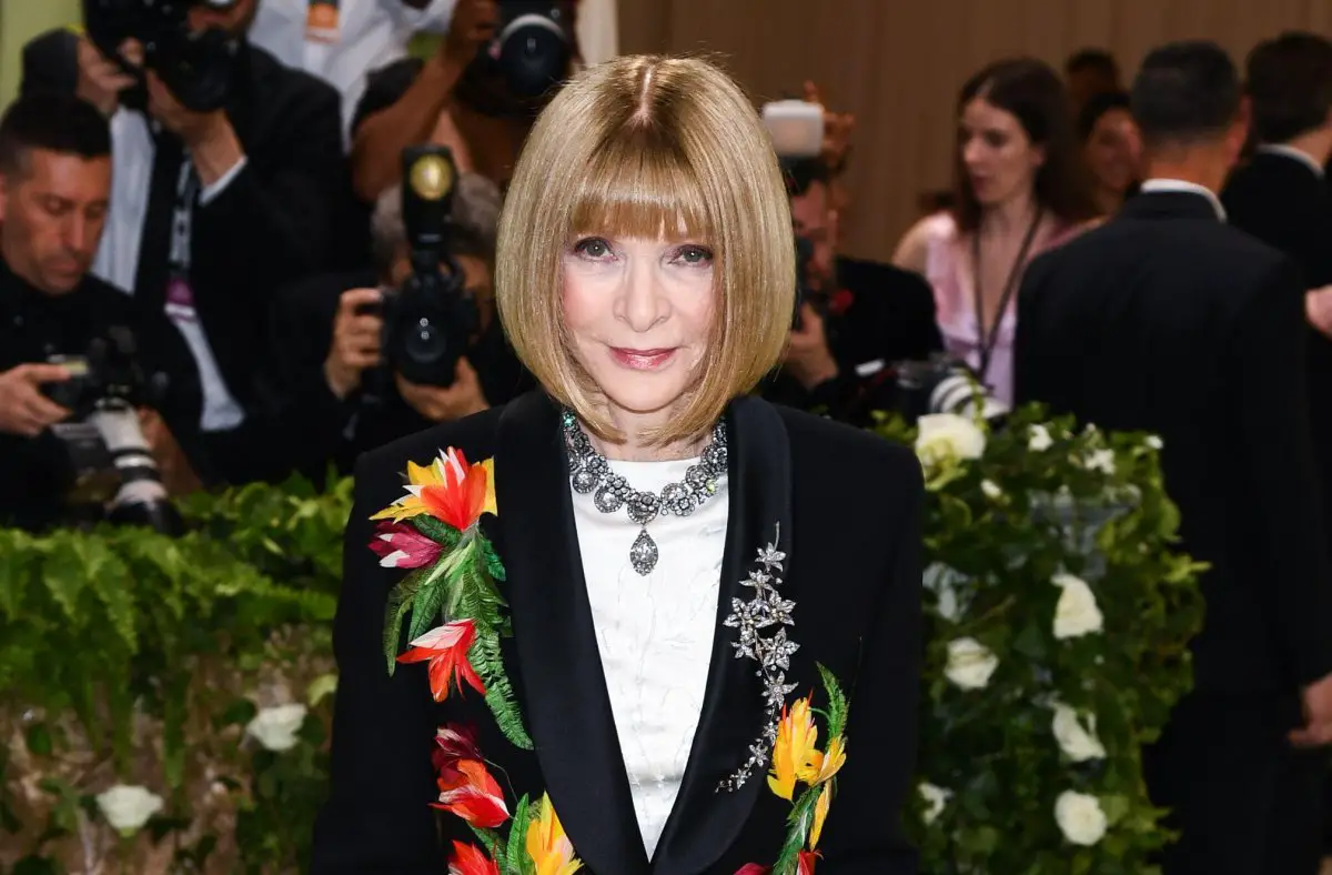 Dame Anna Wintour alla Met Gala del Metropolitan Museum of Art a New York, il 6 maggio 2024 (Anthony Behar/Sipa USA/Alamy)