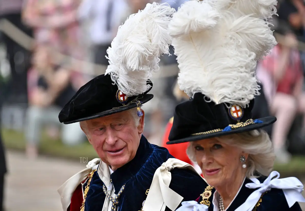 Il Principe Carlo, Principe di Galles e Camilla, Duchessa di Cornovaglia, partecipano al servizio dell'Ordine della Giarrettiera nella Cappella di San Giorgio il 13 Giugno 2022 a Windsor, Inghilterra