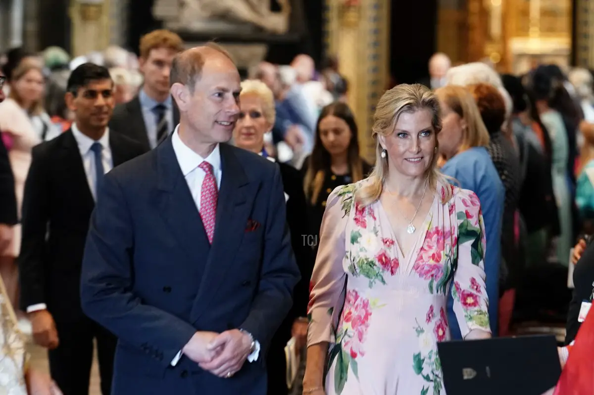 Il Duca e la Duchessa di Edimburgo partecipano a una cerimonia all'Abbazia di Westminster per celebrare il 75° anniversario del Servizio Sanitario Nazionale il 5 luglio 2023 (Jordan Pettitt - Pool/Getty Images)