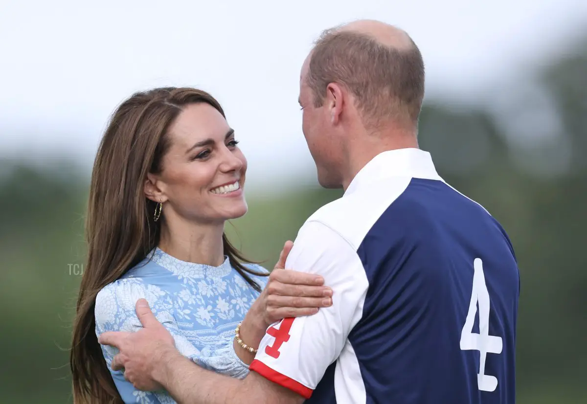 Il Principe e la Principessa del Galles partecipano alla Out-Sourcing Inc. Royal Charity Polo Cup 2023 al Guards Polo Club il 6 luglio 2023 a Egham, Inghilterra (Charlie Crowhurst/Getty Images)