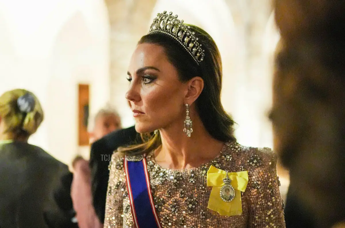 La Principessa del Galles partecipa a un banchetto per celebrare il matrimonio del Principe Ereditario Hussein e della Principessa Rajwa ad Amman, 1 giugno 2023 (Royal Hashemite Court/Albert Nieboer/DPA Picture Alliance/Alamy)