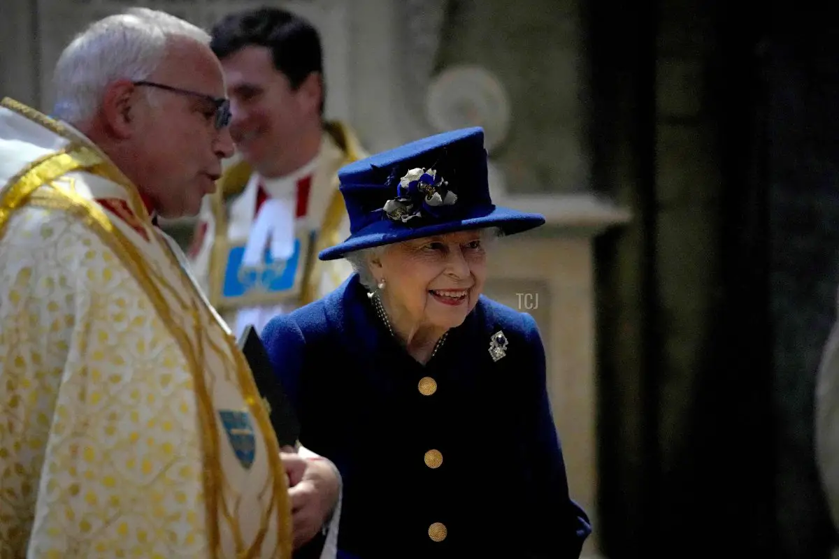 L'arrivo della Regina Elisabetta II nel servizio di ringraziamento al Westminster Abbey, Londra