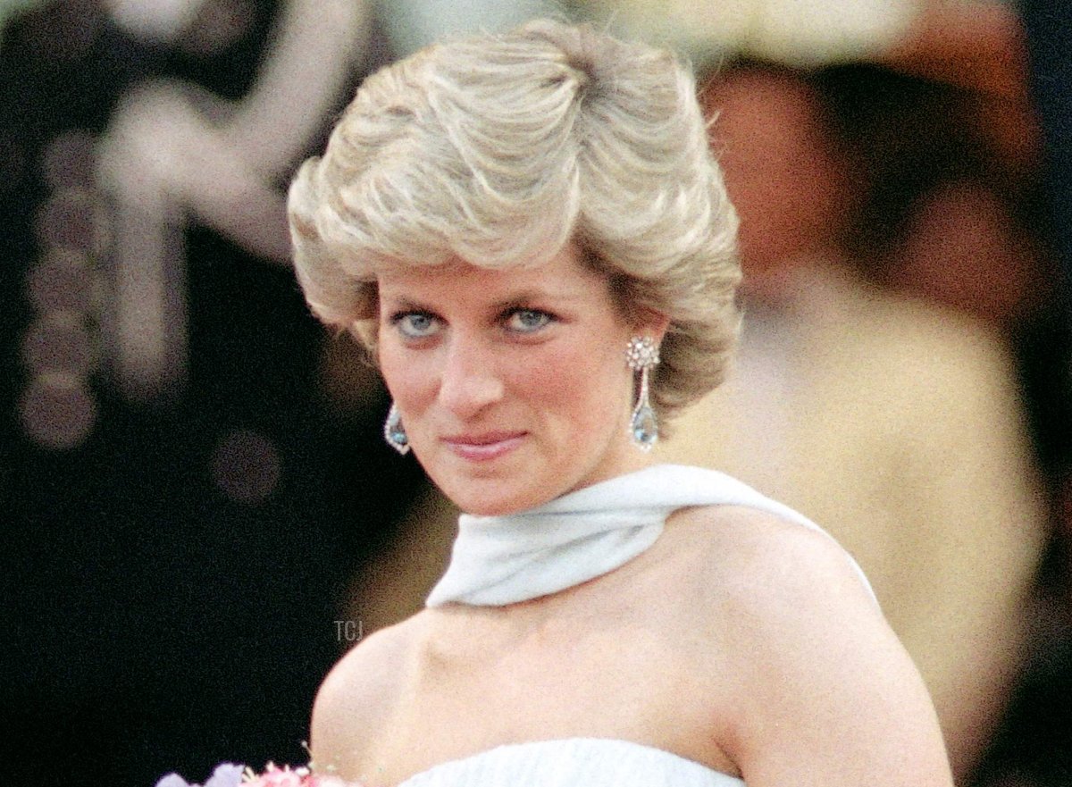 La Principessa di Galles partecipa al 40° Festival Internazionale del Cinema di Cannes il 15 maggio 1987 (AFP via Getty Images)