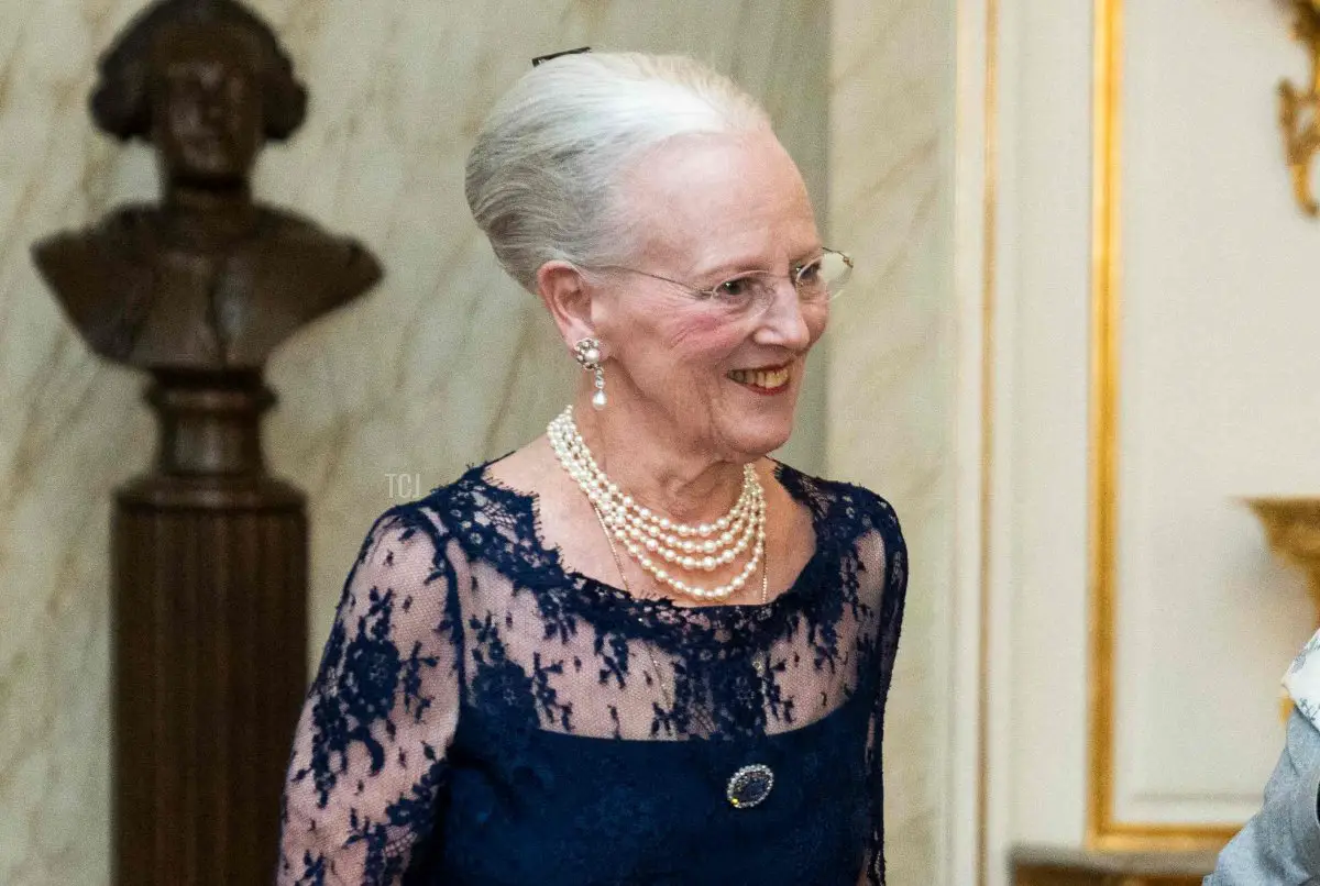 La Regina Margrethe II di Danimarca ha un'udienza ufficiale con il Primo Ministro Modi dell'India al Castello di Amalienborg a Copenaghen, Danimarca, il 3 maggio 2022 (MARTIN SYLVEST/Ritzau Scanpix/AFP via Getty Images)