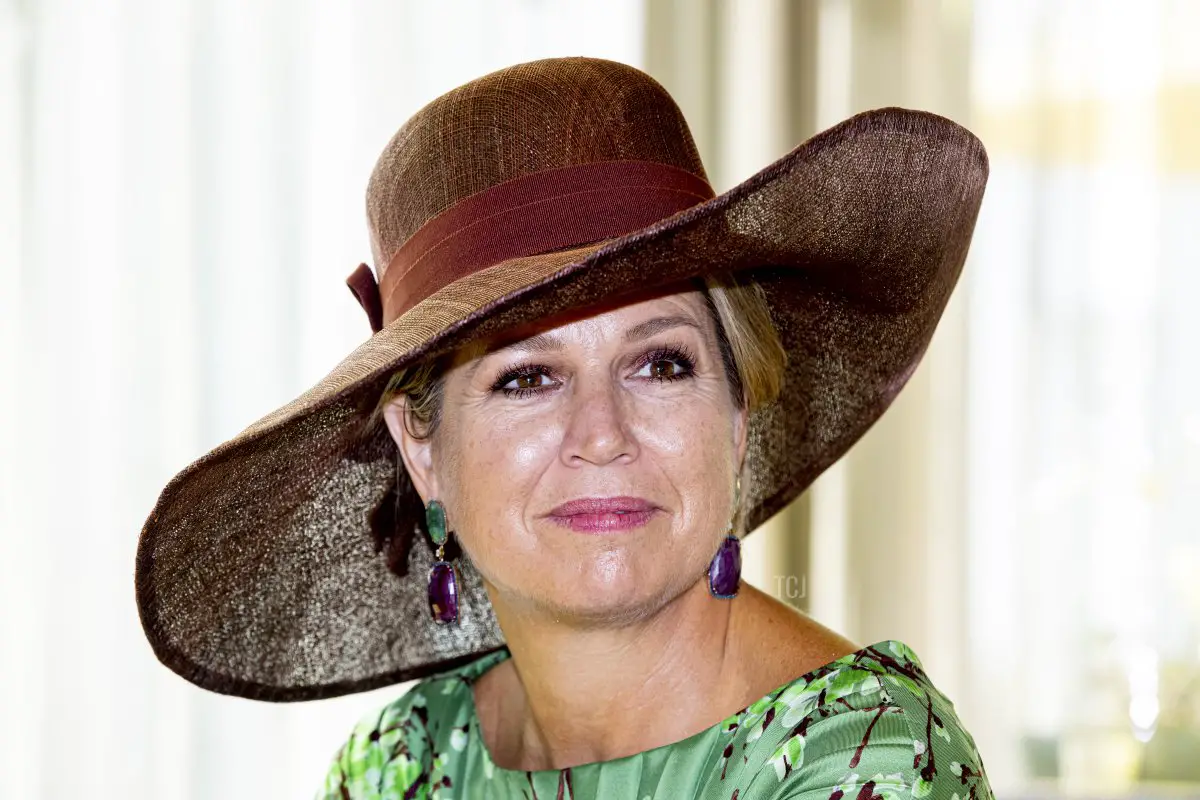 La regina Maxima dei Paesi Bassi visita il villaggio il 14 settembre 2021 a Heeten, Paesi Bassi. Il re e la regina stanno visitando la regione olandese di Salland