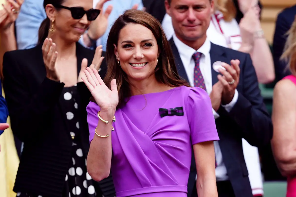 La Principessa del Galles assiste alla finale maschile all'All England Lawn Tennis and Croquet Club a Wimbledon il 14 luglio 2024 (Mike Egerton/PA Images/Alamy)