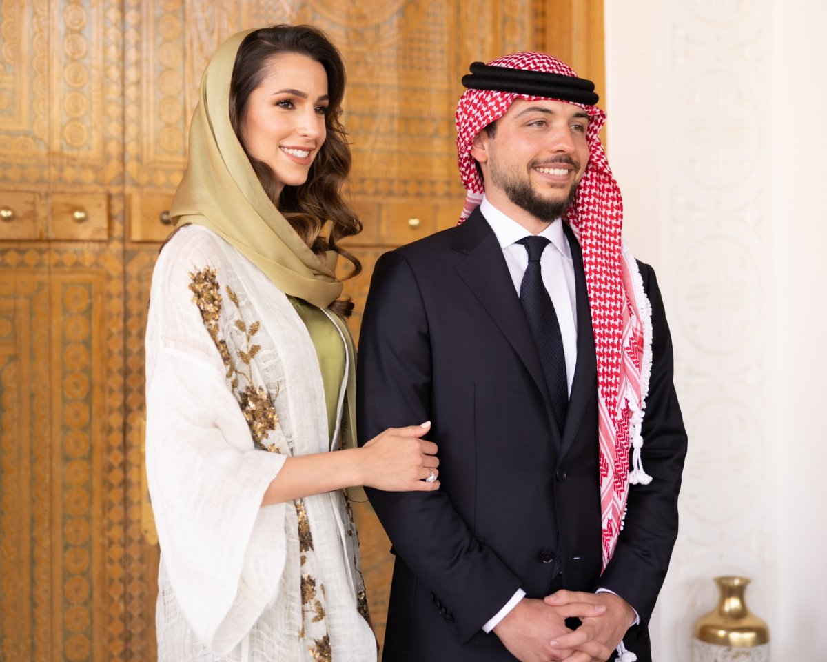 Durante il fidanzamento di Sua Altezza Reale il Principe Ereditario Al Hussein con la signorina Rajwa Khaled bin Musaed bin Saif bin Abdulaziz Al Saif, a Riyadh, in presenza delle Loro Maestà il Re Abdullah II e la Regina Rania