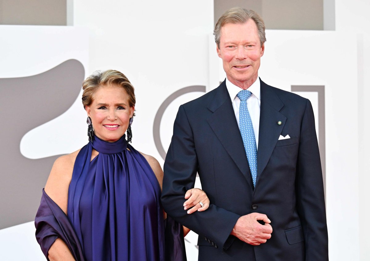 Il Granduca e la Granduchessa di Lussemburgo partecipano alla premiere del film I'm Still Here al Festival del Cinema di Venezia il 1 settembre 2024 (Agenzia foto indipendente/Alamy)